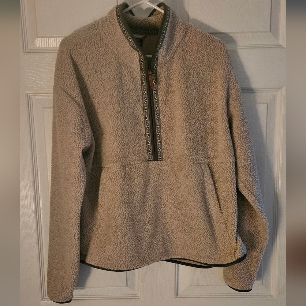 Kuhl Tan Teddy Jacket with Soft Texture and Heavy-Duty Zipper